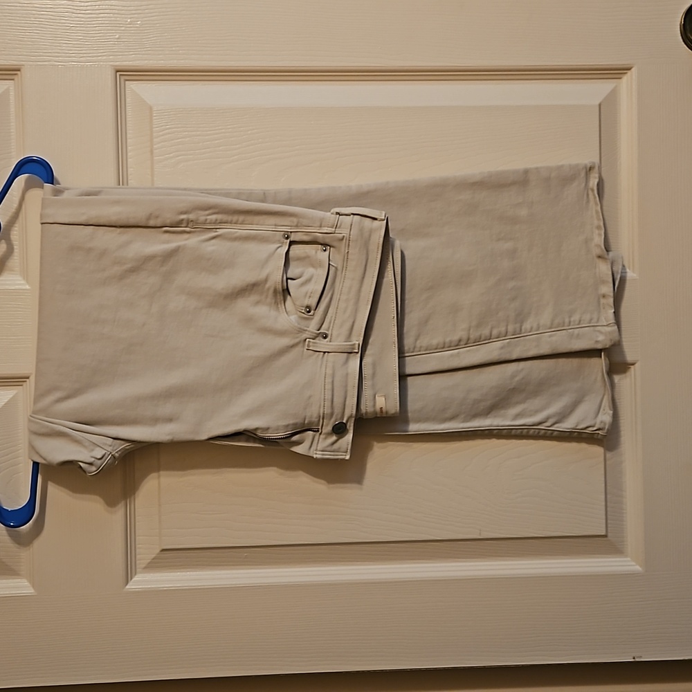 Levi's Classic 505 Straight Leg beige size 33 reg